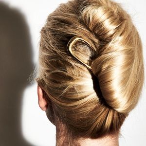 Deborah Pagani large hair pin